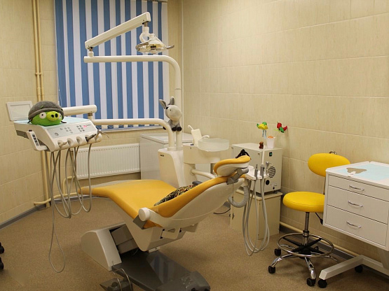 Действующая стоматология с широким спектром услуг