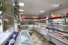 Продуктовый магазин в самом центре с алкогольной лицензией. 10 лет в бизнесе