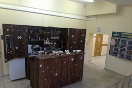Мини кофейня в формате кофе с собой на территории ВУЗа