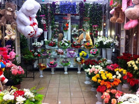 Цветочный магазин рядом с метро (высокая проходимость)
