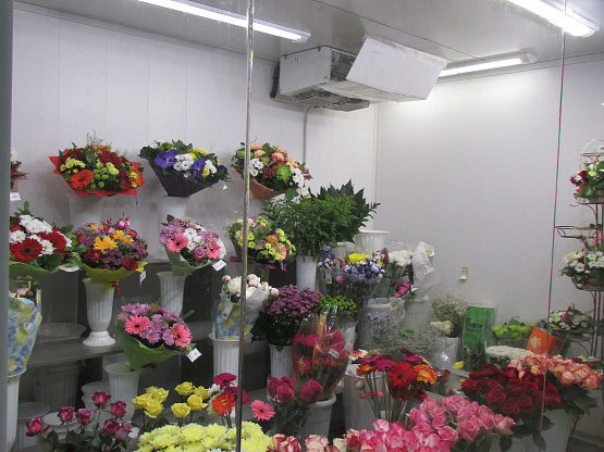 Магазин цветов в Торговом центре